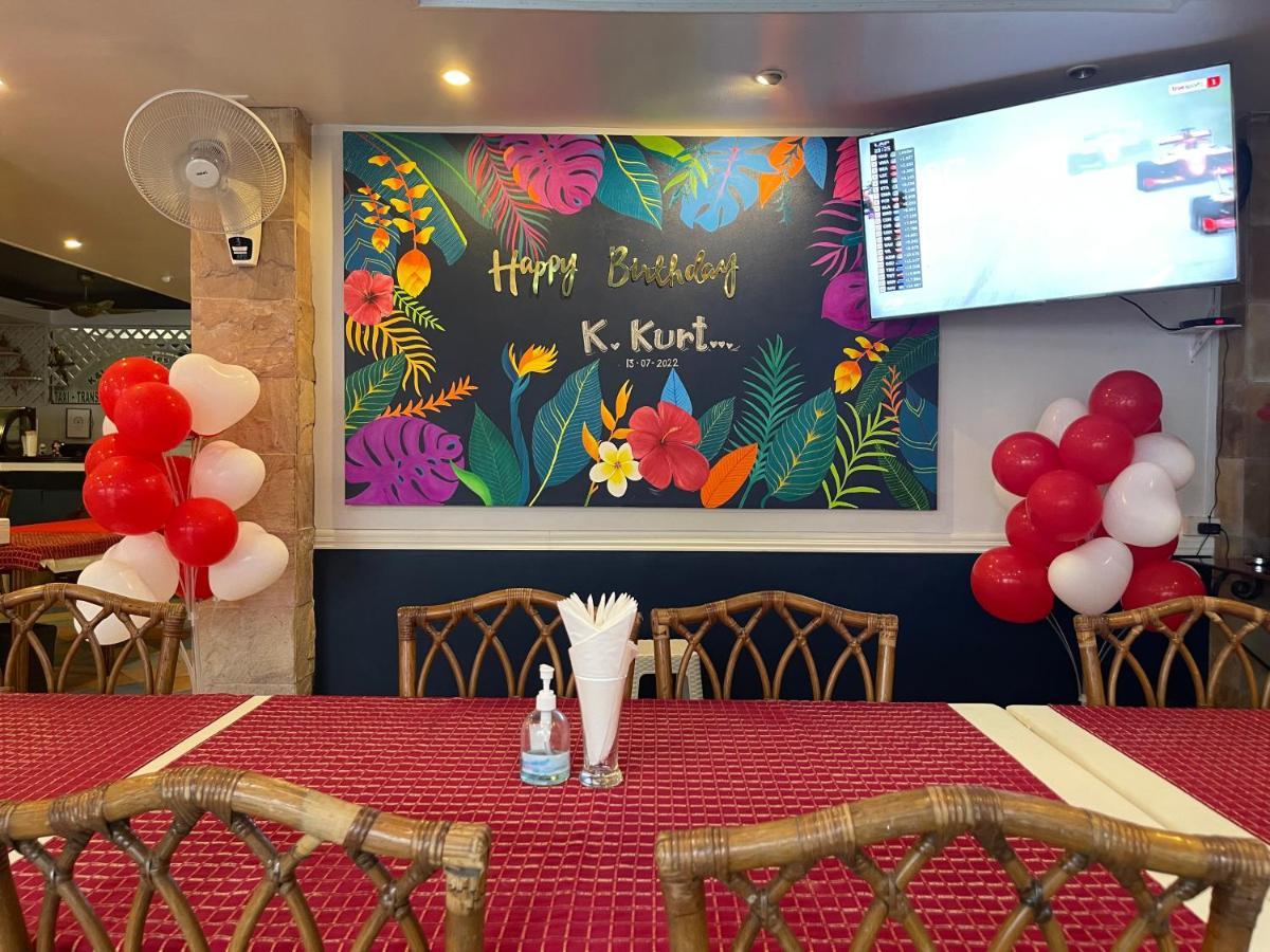 Summer Breeze Hotel Patong Bagian luar foto