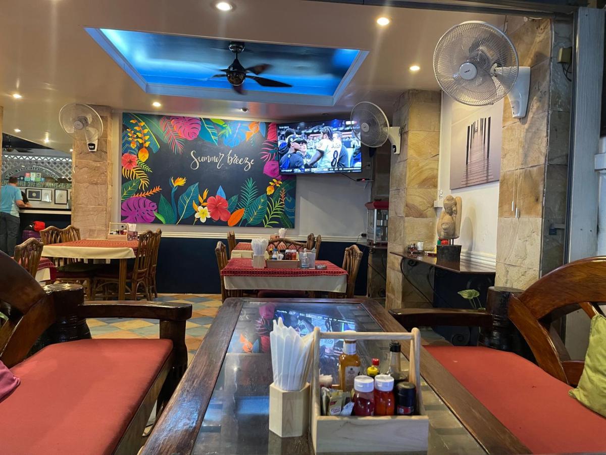 Summer Breeze Hotel Patong Bagian luar foto